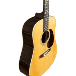 Martin D-28 Dreadnought Natural