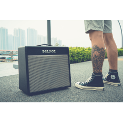 Nux MIGHTY 40 Ampli guitare à modélisations 40W bluetooth