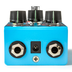 WAY HUGE WM32B Geisha Drive Blue limited edition
